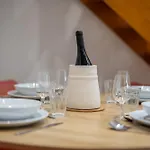 Chez Mel &